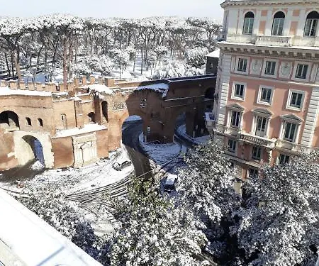 Martina House Pensjonat 4*