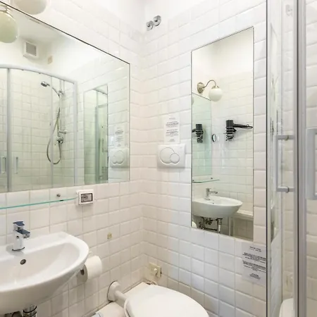 Martina House Pensión Roma