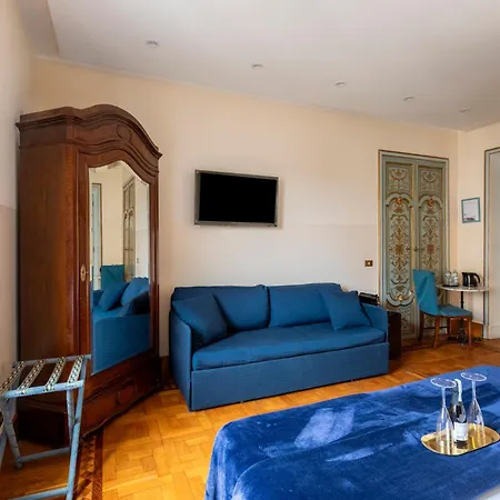 Гостевой дом Martina House Рим