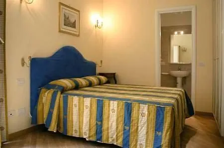Martina House Konukevi 4*